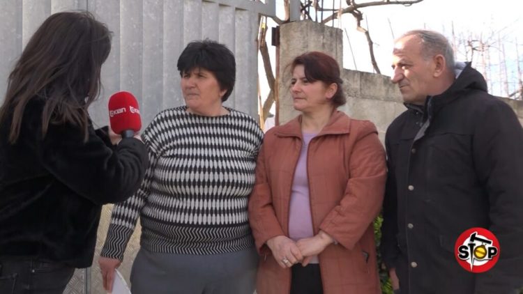 Shkon të nxjerrë certifikatën e pronësisë, i mbivendoset shtëpia e fqinjit