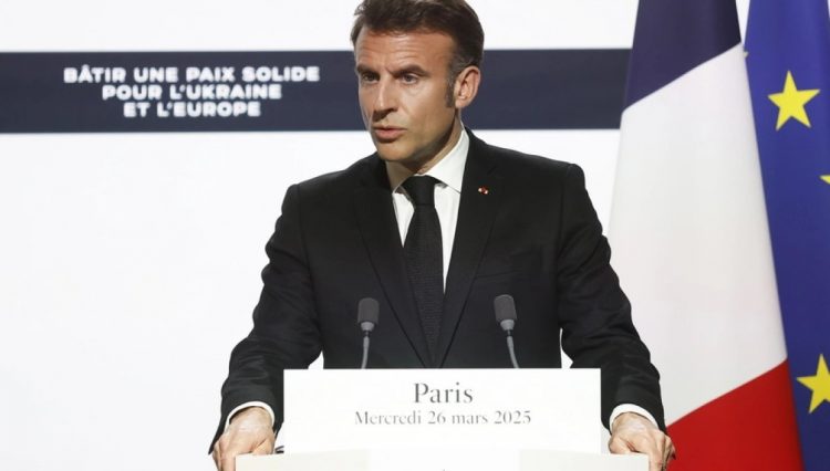 Macron: Franca dhe Britania do të dërgojnë delegacion ushtarak në Ukrainë 