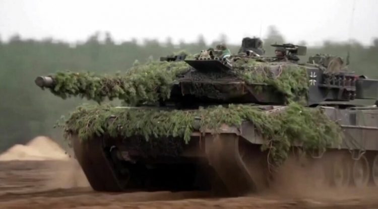 Europa përgatitet për luftë? Rekord porosish për armatim tek kompania Rheinmetall