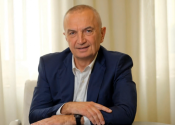 A e besoje në vitin 2000, kur Rama ishte ministër i yti, që ai do dominonte politikën kaq gjatë? Ja si përgjigjet Ilir Meta për ‘Opinion’