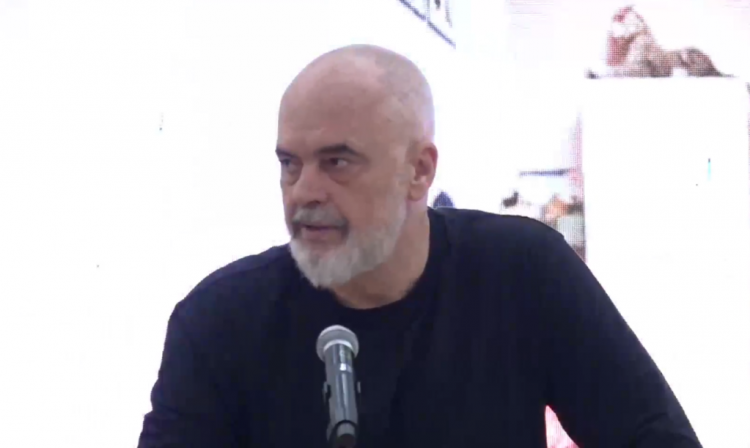 “Kamza, provë e një qeverisje të mirë”, Rama: Qytetarët demokratë kanë lindur me këmishë. Nuk na votojnë, por…