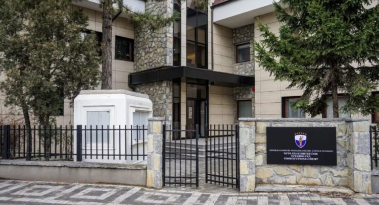Kosovë/ LVV-ja i drejtohet Kushtetueses kundër vendimit të Supremes për votat me postë
