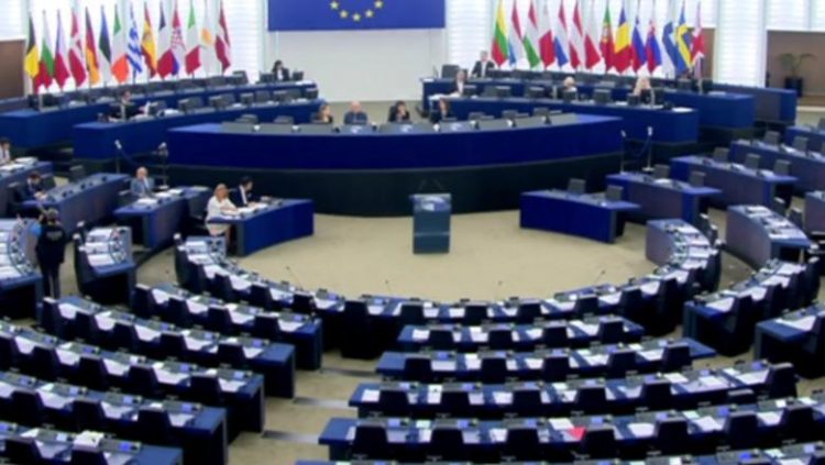 Parlamenti Evropian kërkon heqjen e masave ndaj Kosovës, i quan të pajustifikueshme