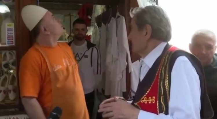 VIDEO/ Berisha flet për tavanin e taksave, tregtari shikon tavanin e biznesit: Ça tavani?