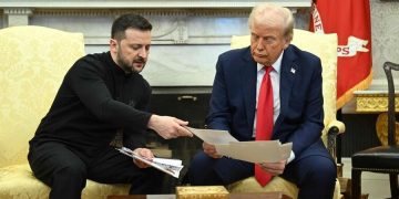 Trump akuzon Zelenskyyn: Ti dhe Joe Biden keni lejuar fillimin e luftës në Ukrainë