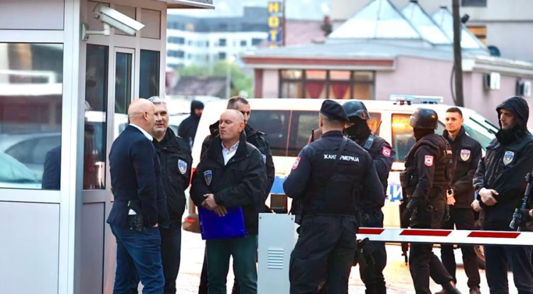 Policia shtetërore e Bosnjës tenton të arrestojë Dodikun