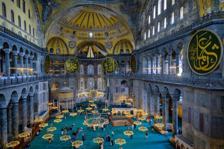 Sekretet e pazbuluara të Hagia Sophia-s