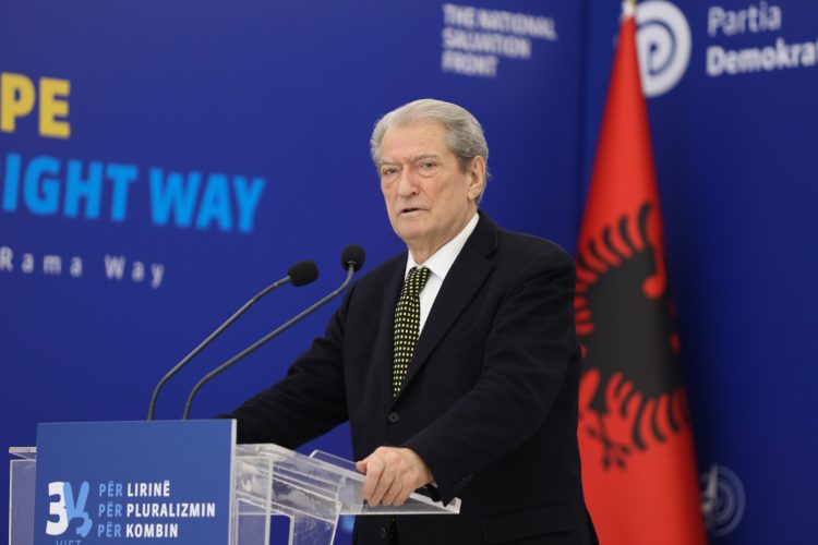 Kongresi i PPE/ Berisha nga Spanja: Rikthehem aty ku isha për herë të fundit