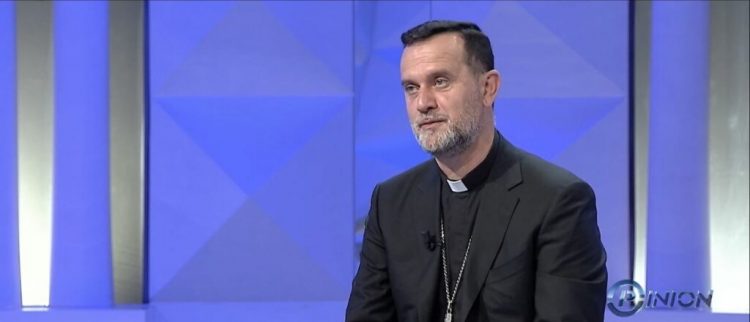 Trashëgimia e Papa Françeskut për botën, Dom Gjergj Meta: Ngriti në nivelet e…