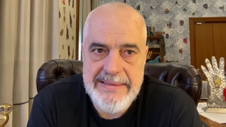 Po humbe zgjedhjet, do ngelesh pa punë? Rama-komentuesit: Nuk është punë kjo, kur të çoj flamurin në oborrin e BE, aty mbaron misioni im!