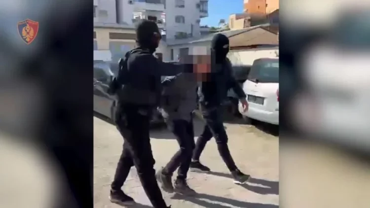 Akuzohet se krijoi në Itali një organizatë kriminale, kapet në Durrës 49-vjeçari nga Egjipti