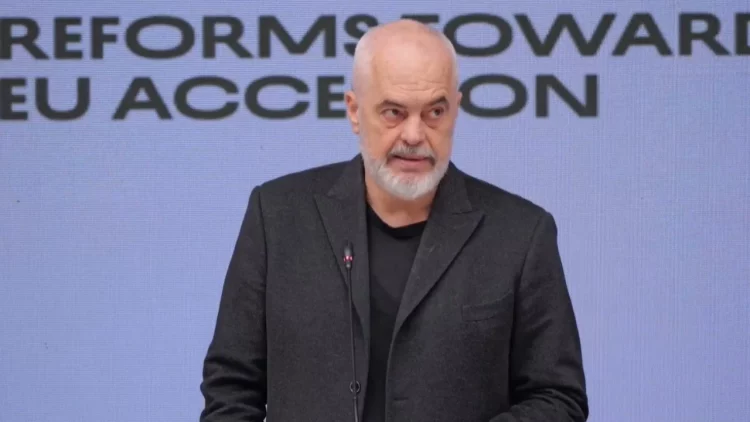 “Janë 16 mijë fëmijë me aftësi të veçanta”/ Rama: Po punohet për shtimin e mësuesve specialë