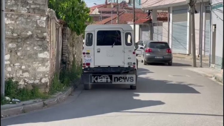 SPAK “zbarkon” në Elbasan, zhvillohen dhjetëra kontrolle në qytet
