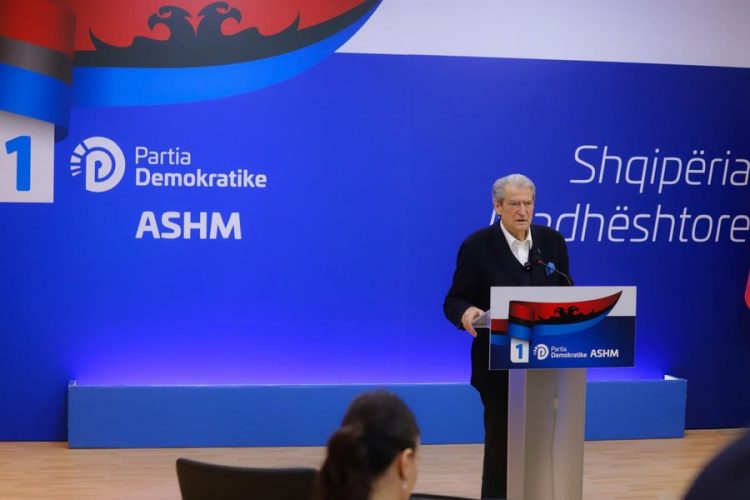 Berisha: Në takimin me bizneset e vogla gjeta gra dhe burra, me gjoba nga më absurdet të skuadrave plaçkitëse të bashkisë!