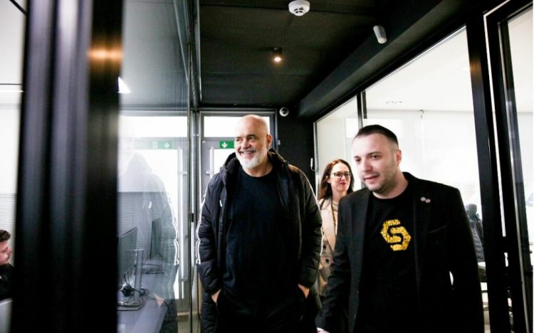 “Ritech”, Rama: Model zhvillimi i teknologjisë, bashkëpunim për sistemin e parkimeve në vend duke përdorur AI