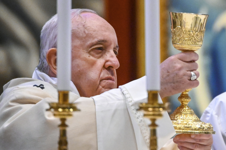 Papa Françesku do të varroset jashtë Vatikanit