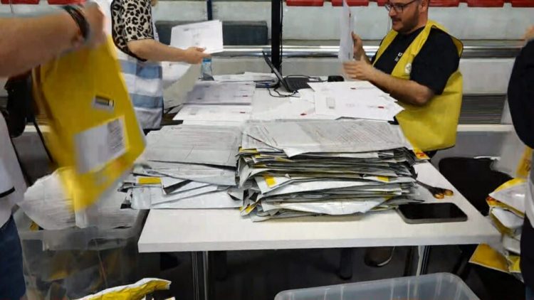 Vota e diasporës, KQZ mbyll procesin e dërgimit të zarfeve