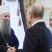 Patriarku serb përkrah “botën ruse”, i përcjell mesazhe Putinit për Kosovën