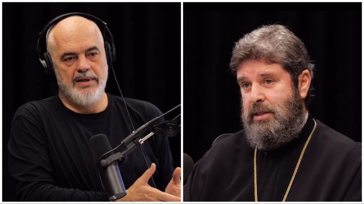 Kryepeshkop Joani rrëfen në podcastin “Flasim” periudhën kur vendosi të bëhet prift