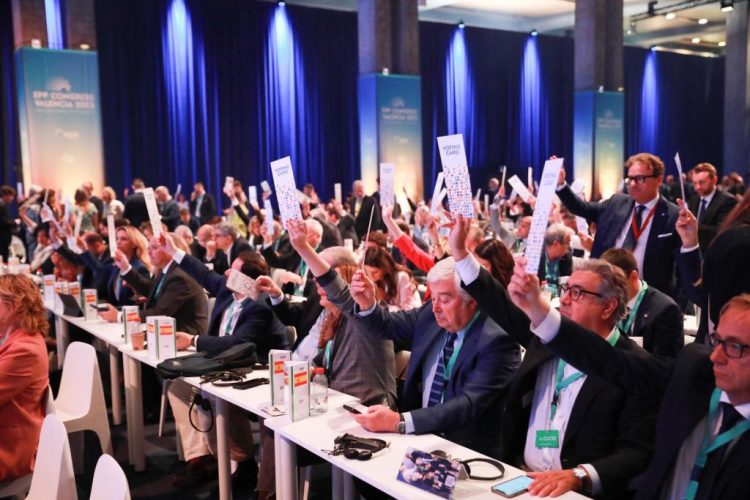 Zgjedhjet e 11 majit/ PPE miraton unanimisht rezolutën e propozuar nga PD