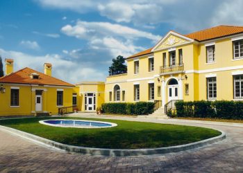 Ambasada e SHBA sqaron rikthimin e ekspertëve amerikanë në SPAK
