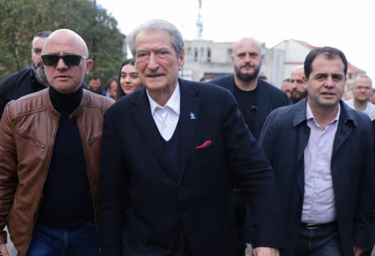 Berisha: Zero investime këto 12 vite në Krujë, rruga ka mbetur e njëjtë