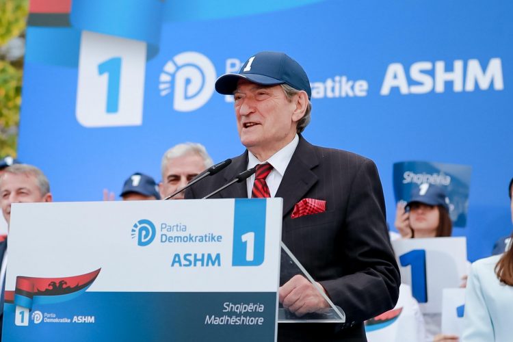 Berisha nga Kukësi thirrje emigrantëve: Mos fotografoni votën, por qëndroni …