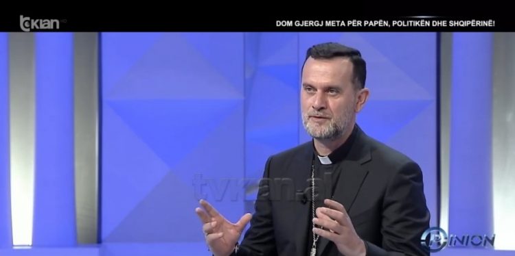 Dom Gjergj Meta tregon në Opinion se çfarë e bënte të veçantë Papa Françeskun