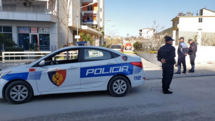 Tiranë/ Sherri në ambientet e zyrës elektorale, policia shpall në kërkim 2 persona