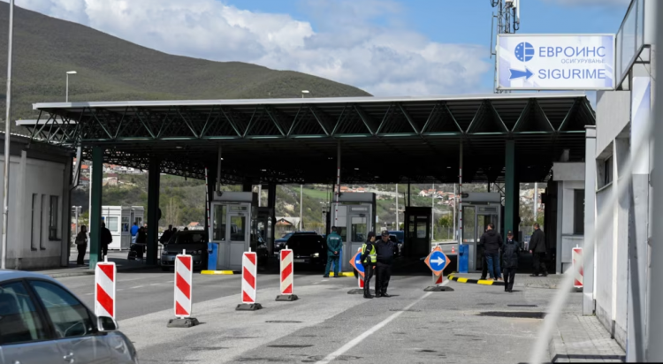 Hapet pikëkalimi i përbashkët kufitar mes Kosovës dhe Maqedonisë së Veriut