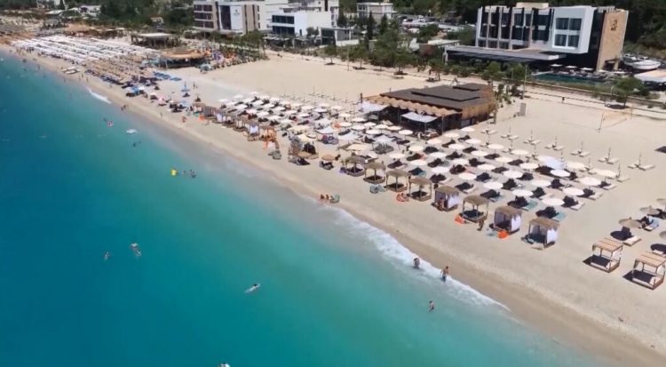 Revista gjermane: Zgjidhni Shqipërinë, pse të shkoni në Greqi?