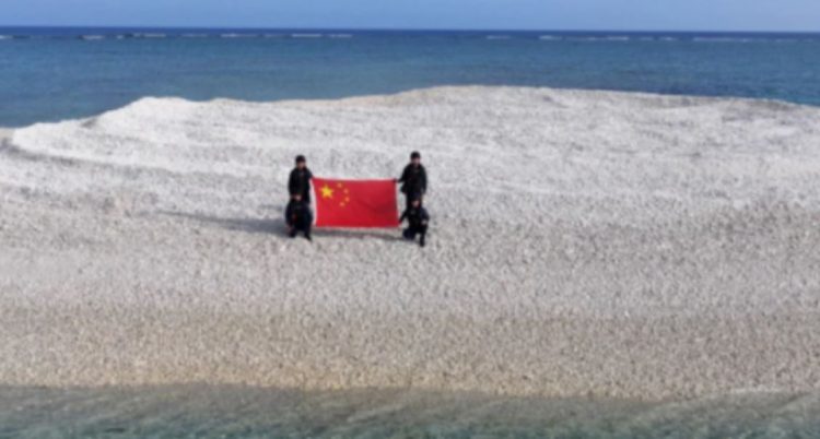 Kina anekson një ishull pranë bazës ushtarake të Filipineve