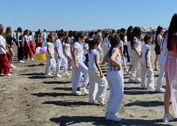 Darëzeza çel sezonin turistik 2025, mbledh bashkë qytetarët
