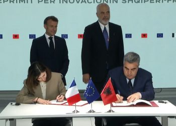 Rama e Macron te Piramida, nënshkruhet marrëveshja Shqipëri-Francë për Inovacionin