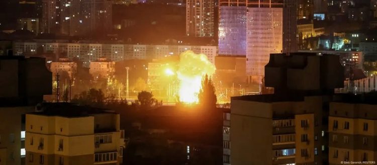 Skenarët si mund të përfundojë lufta në Ukrainë