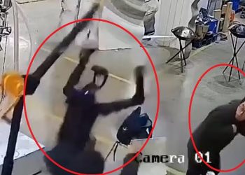 VIDEO/ “Çmendet” roboti në Kinë, sulmon punonjësit