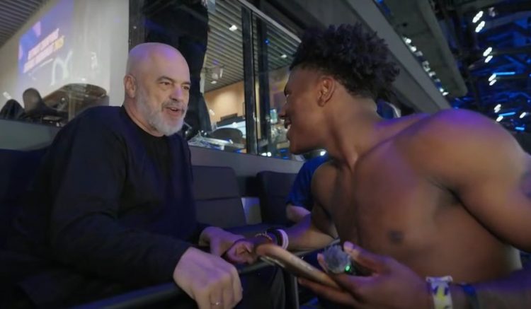 ”Kohë e gjatë pa u parë vëllai im shqiptar!”, Youtuberi Speed takohet sërish Ramën