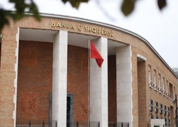 Masat për kreditë për shtëpi, Xhepa: Ul rrezikun për tregun