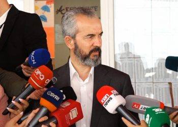 Tensionet në Vorë/Celibashi-përfaqësuesve politikë: Sa më larg qendrave të votimit