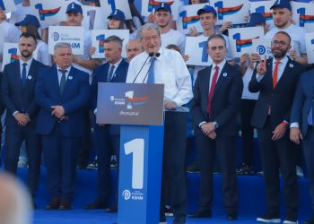 Berisha nga Fieri: 11 maji po vjen Edi Rama, është fundi yt!