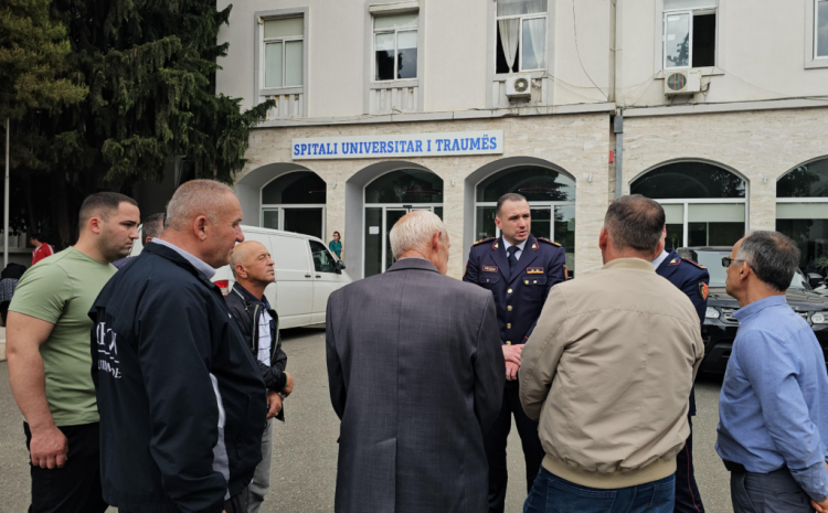 Proda takon te Trauma familjarët e policit që u aksidentua në Peshkopi