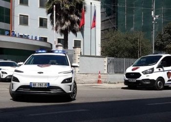 I shpallur në kërkim për mashtrim përmes TVSH-së, arrestohet 22-vjeçari në Durrës