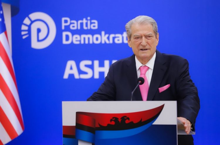 Rama parashikoi marrjen e 88 mandateve/ Berisha: Shqiptarët ia kanë prerë biletën!