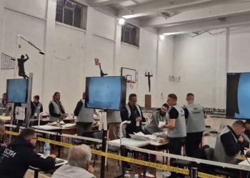 Mbyllet numërimi në Poliçan, PS kryeson me rezultat të thellë