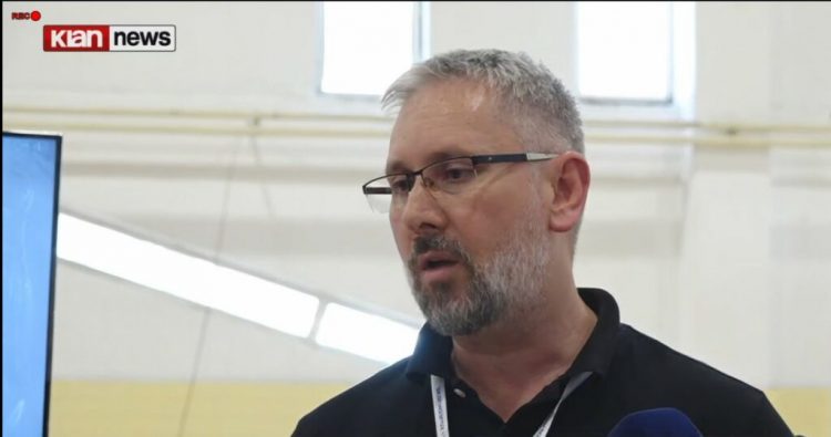 Bllokohet numërimi në Fier, debate mes kryetarit e nënkryetares të KZAZ për rinisjen