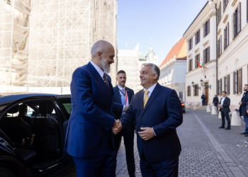 Orban uron Ramën: Fitore bindëse! Mezi pres të të shoh në Samitin në Tiranë