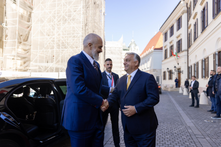 Orban uron Ramën: Fitore bindëse! Mezi pres të të shoh në Samitin në Tiranë