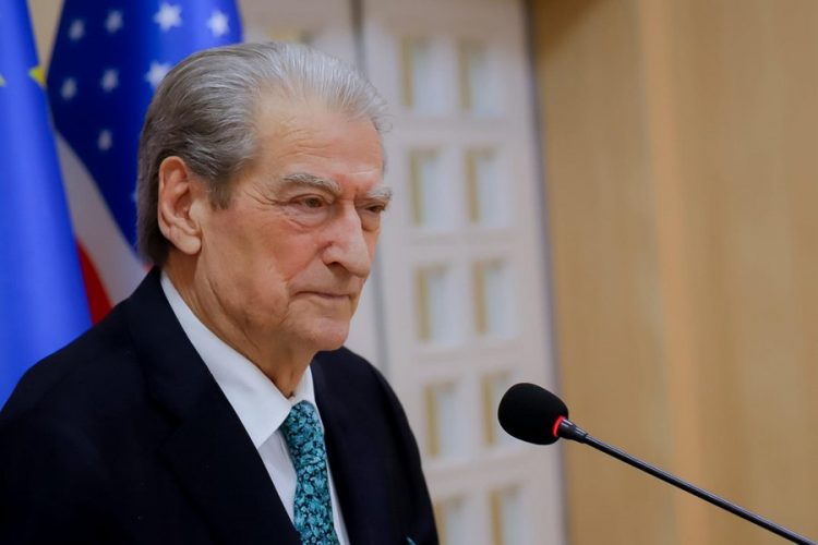 Meta mbetet jashtë Parlamentit? Berisha: Atij i është bërë lufta më e egër