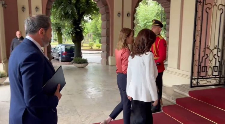 Samiti Politik Evropian/ Spiropali pret në Kryesinë e Kuvendit presidenten e PE