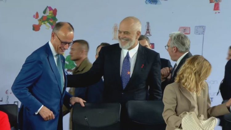 Rama-liderëve: Në Kanunin tonë thuhet…Sa herë të vini në Shqipëri,jeni të mirëpritur